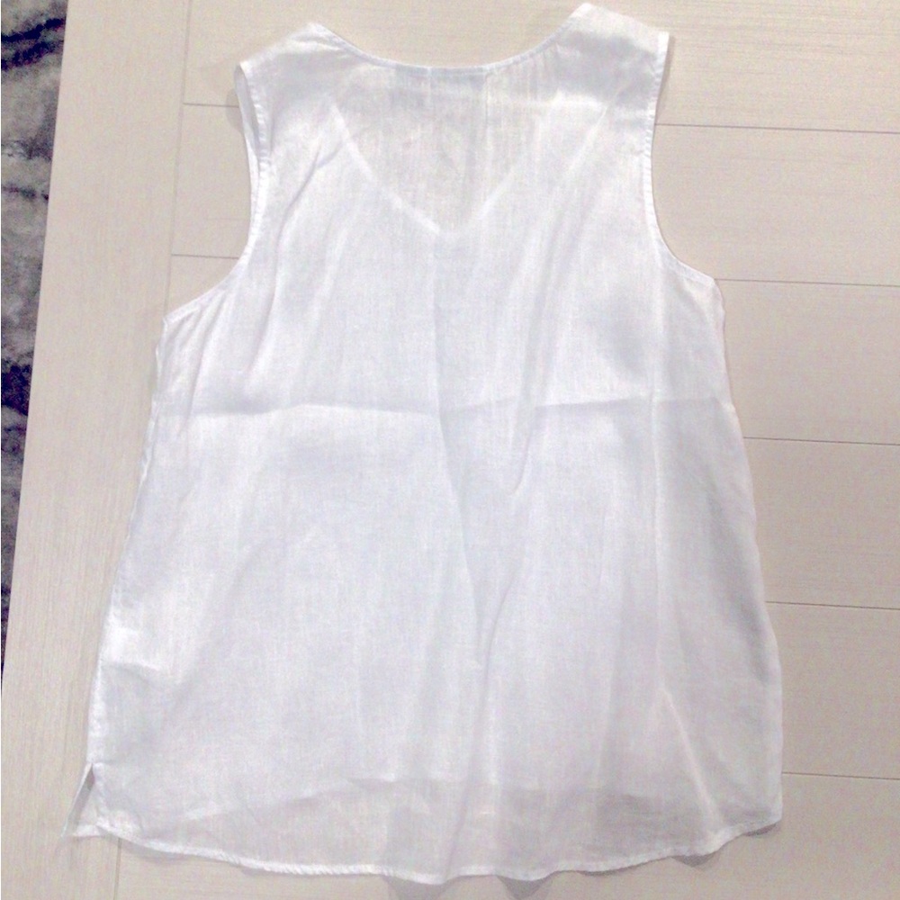 Tahari 100% Linen top - Picture 3 of 3